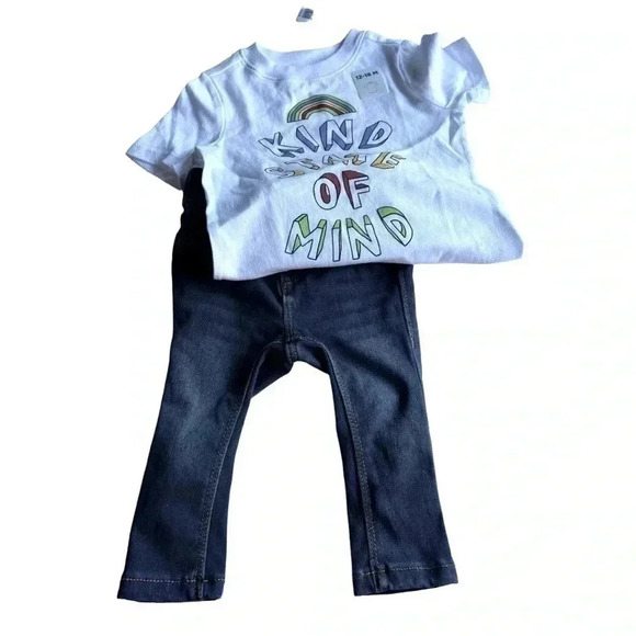 Old Navy Girls Jean and T-Shirt Outfit•Size 12-18 months•NWT• - Picture 3 of 7